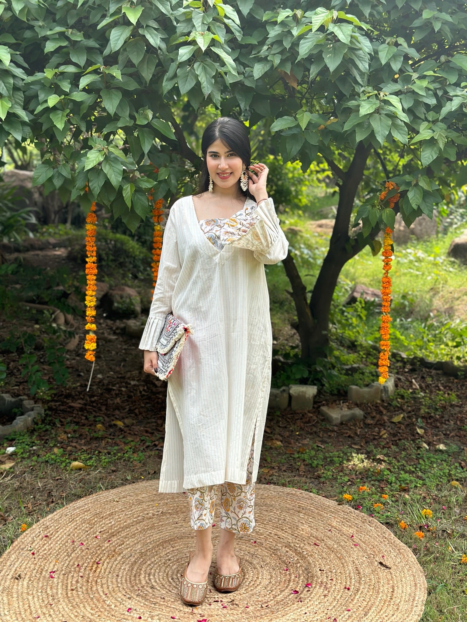 Shankh 3 Piece Lurex Set