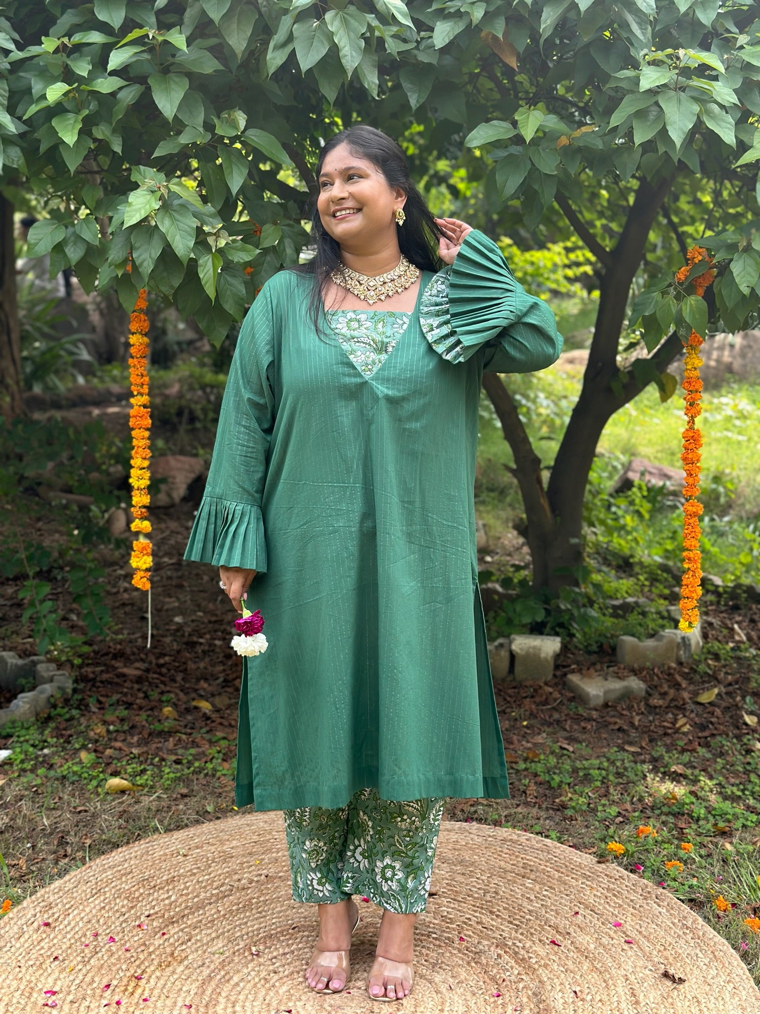 Sagar 3 Piece Lurex Set