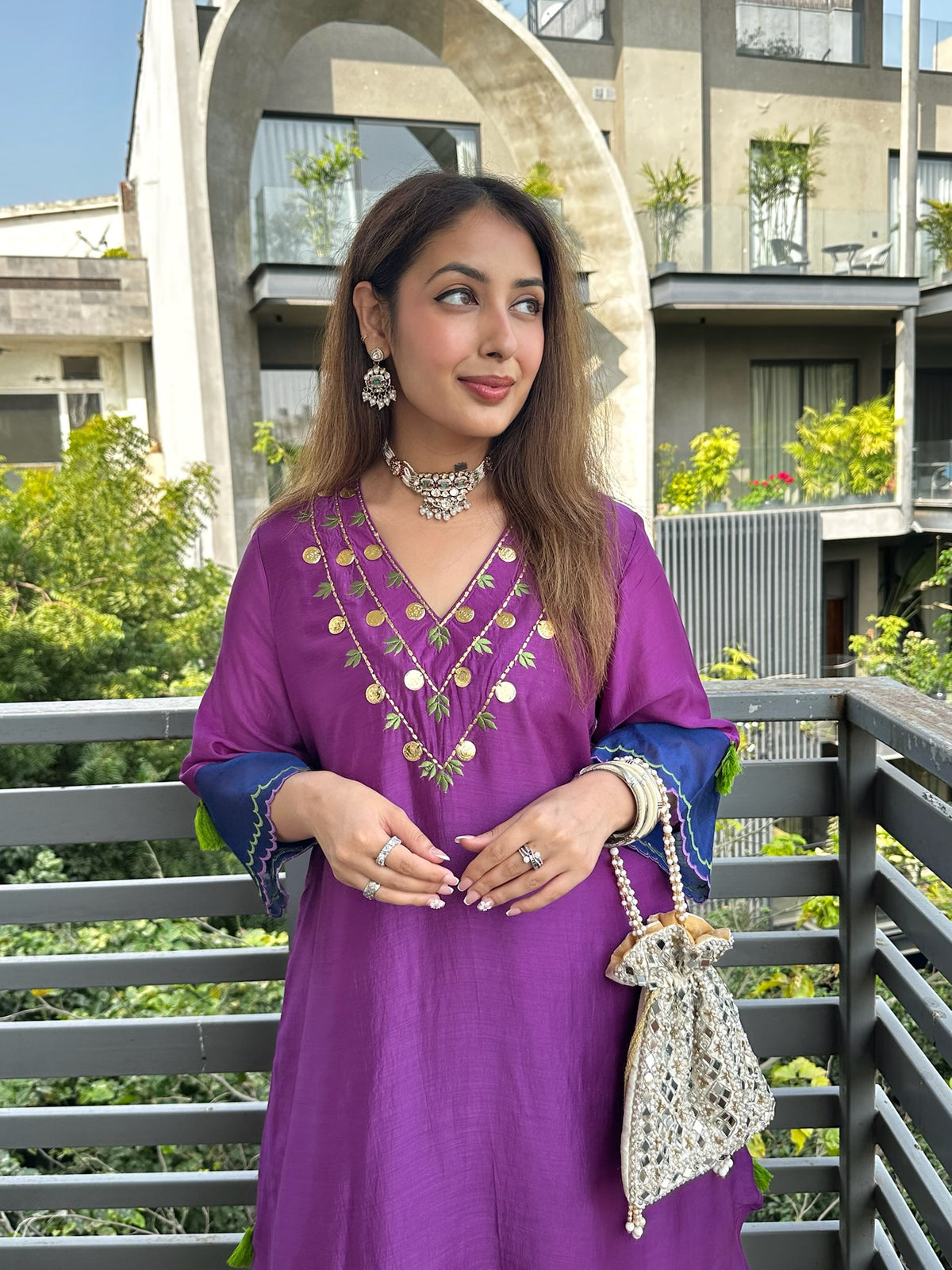 Gulnaar Solid Embroidery Set