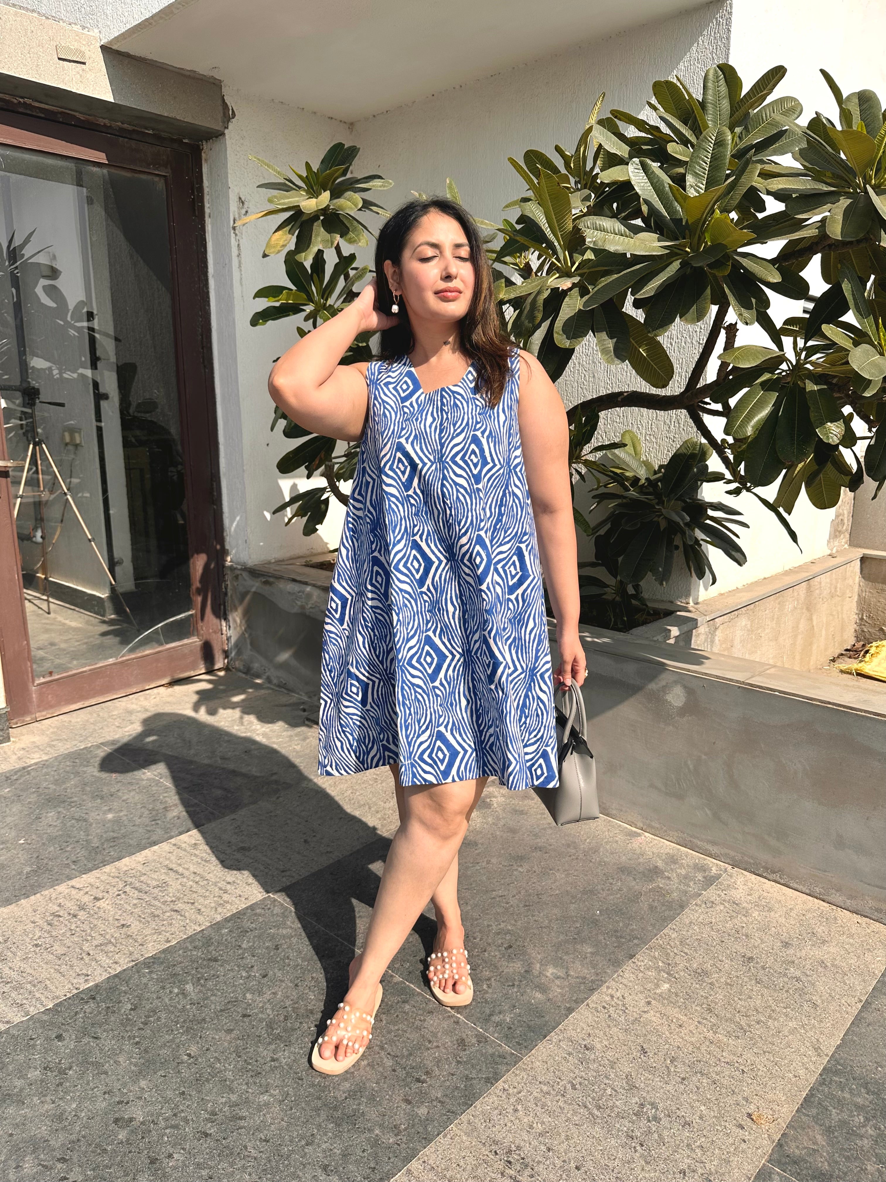 Abstract Striped Blue Shift Dress