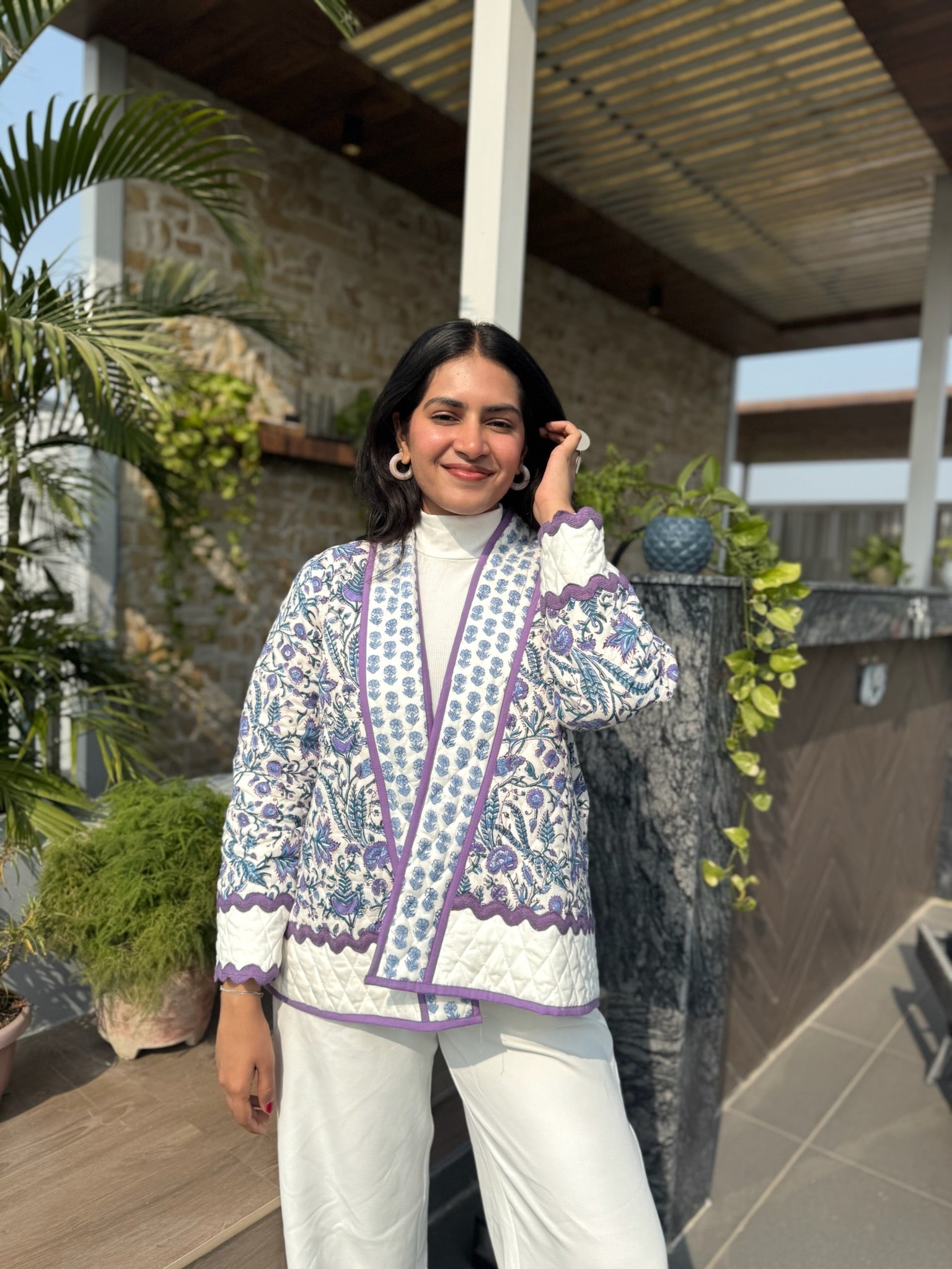 White Berry Quilted Shrug