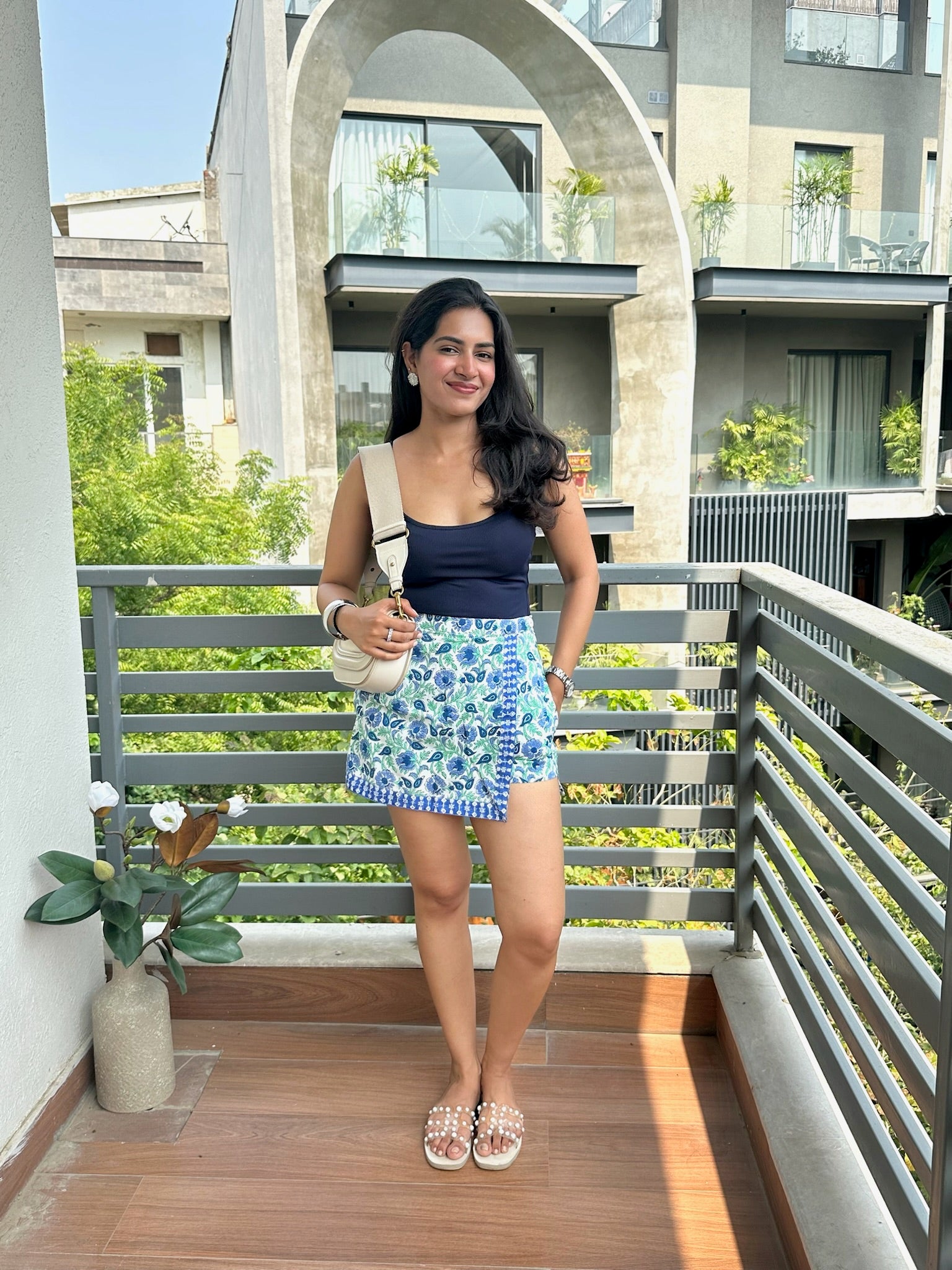 Neel Jaal Skort