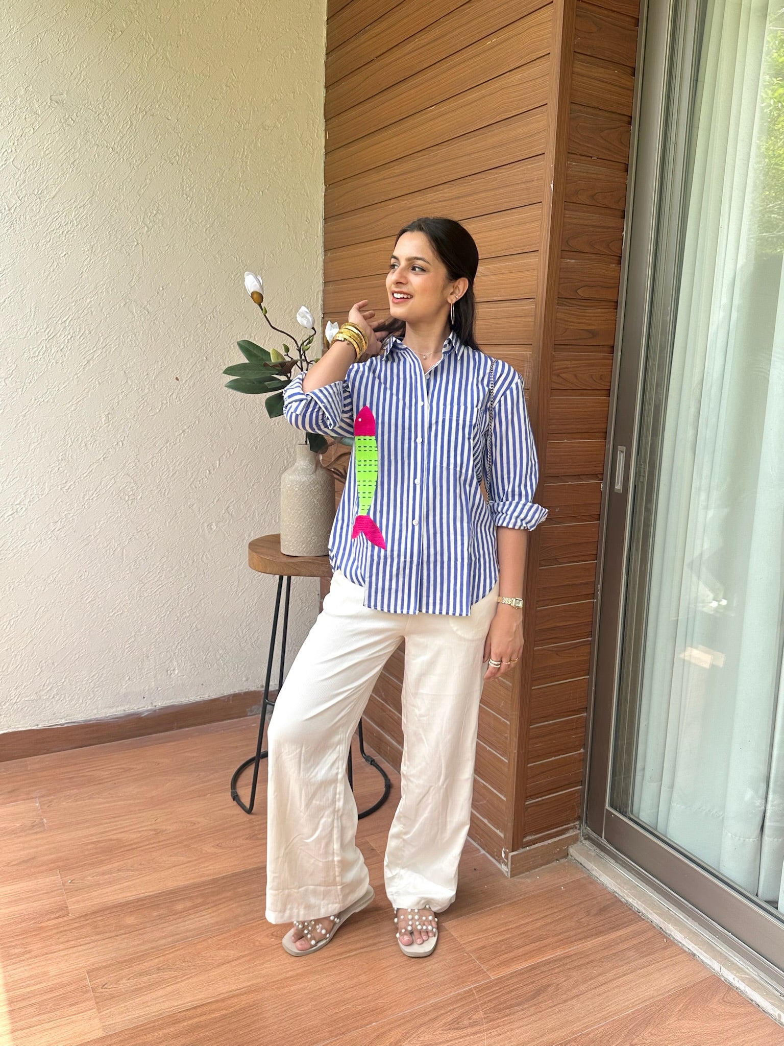 Blue Green Contrast Fish Embroidery Shirt