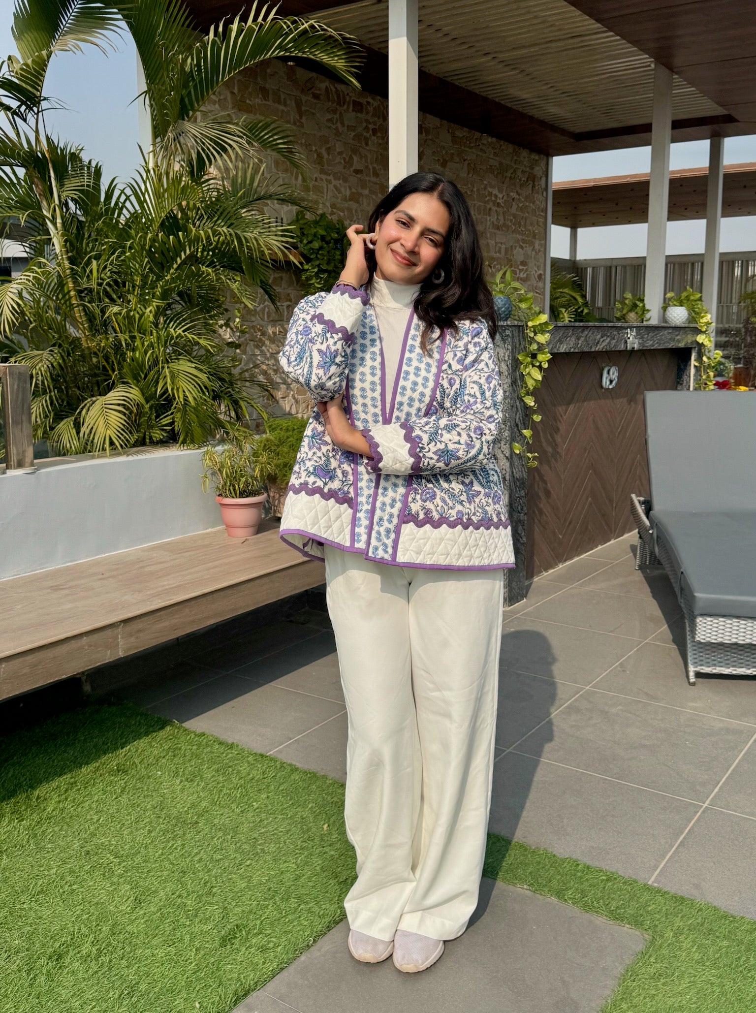 White Berry Quilted Shrug