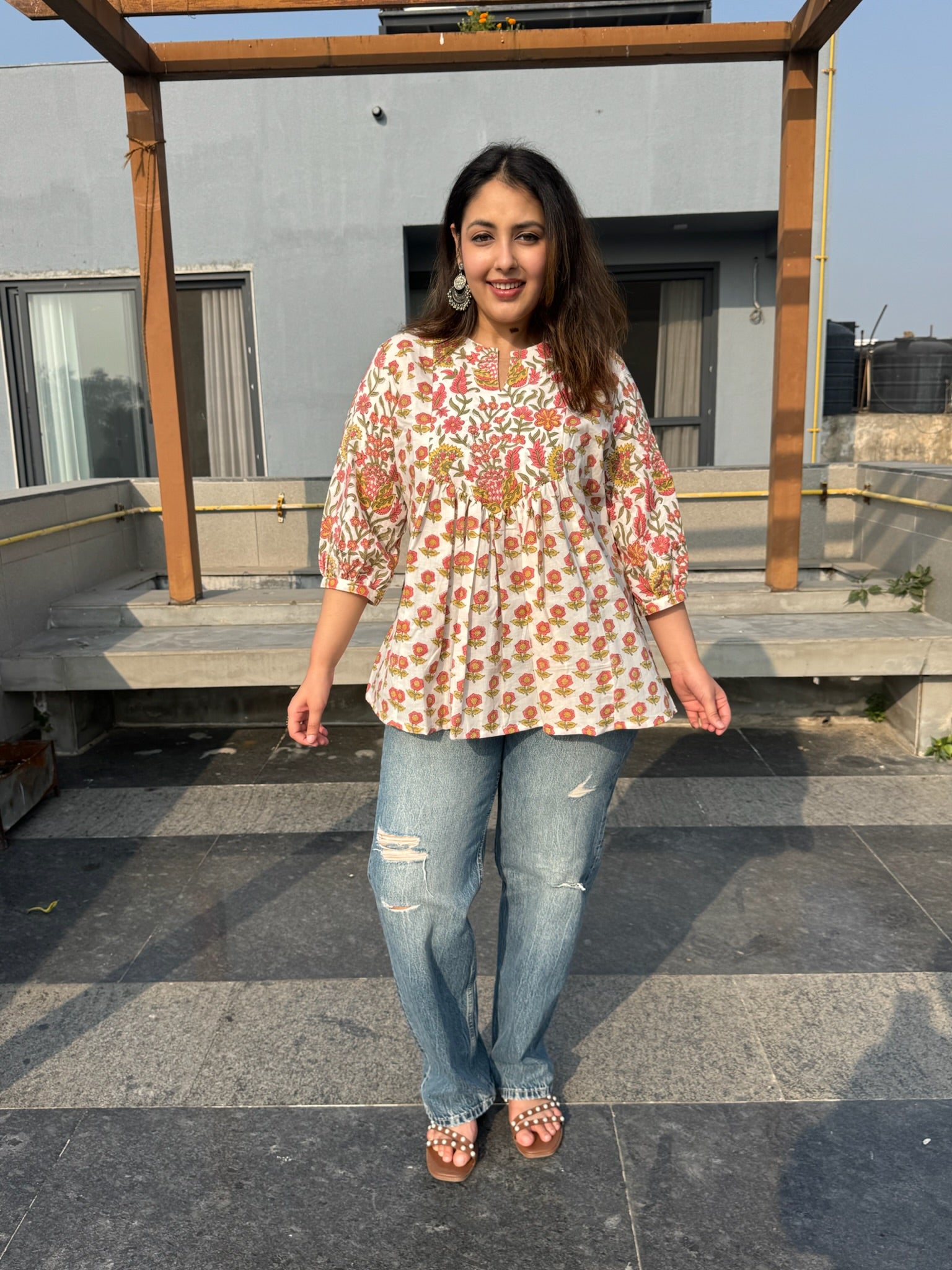 Phool White Gather Short Kurti