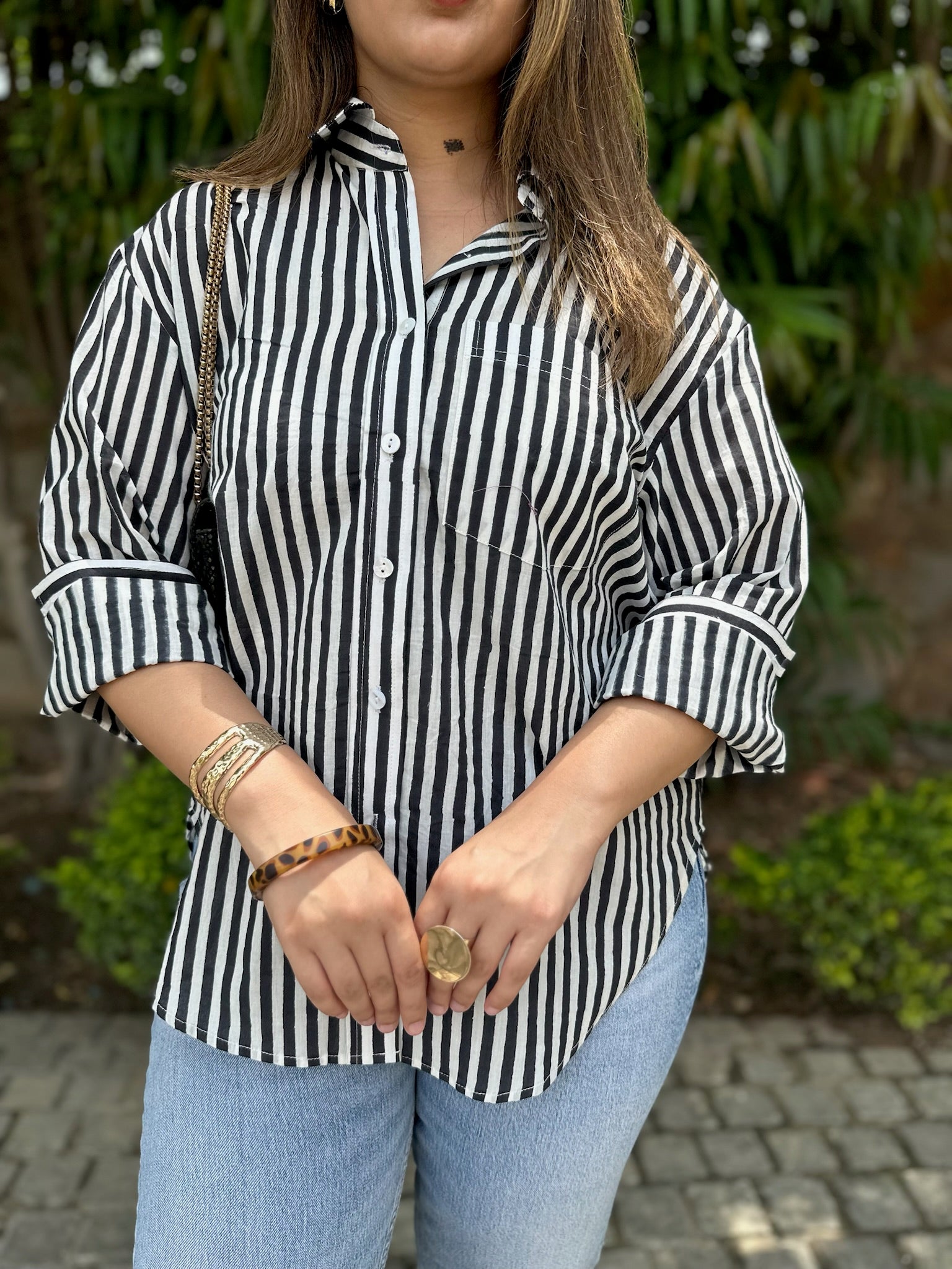 mono black striped shirt