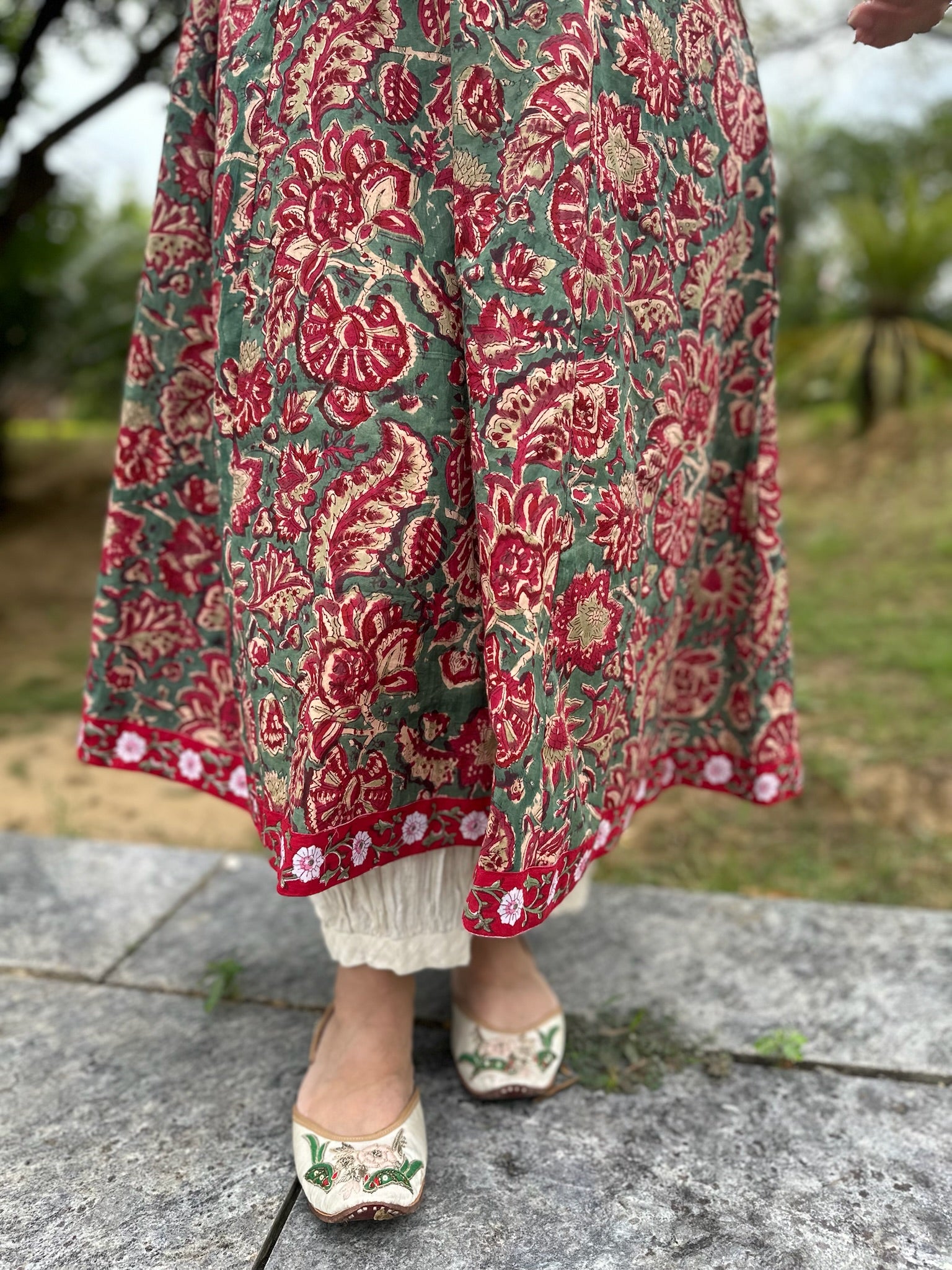 Cadmium Green Yoke Sleeveless Anarkali
