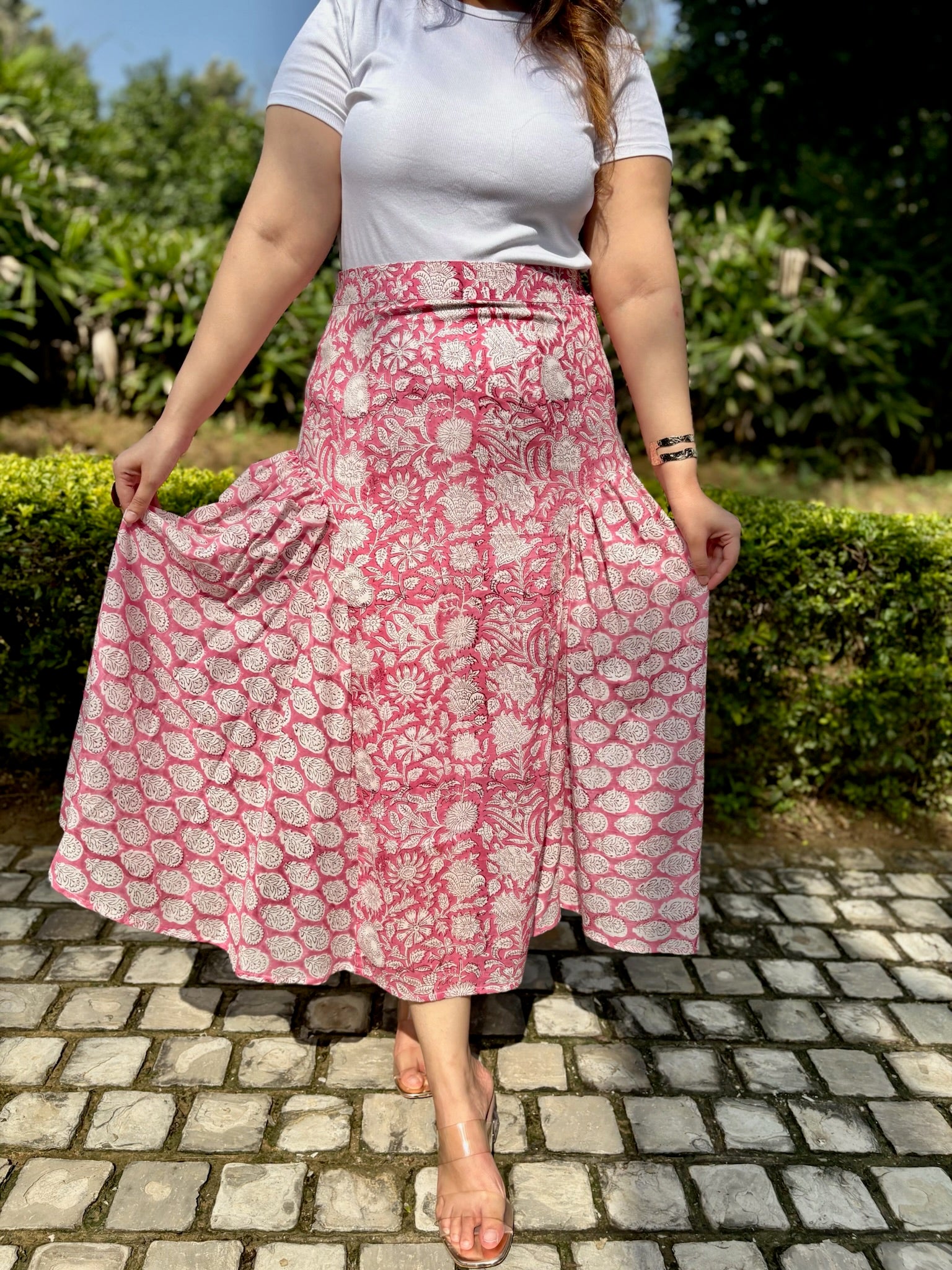 Seashell Blush Hourglass Skirt