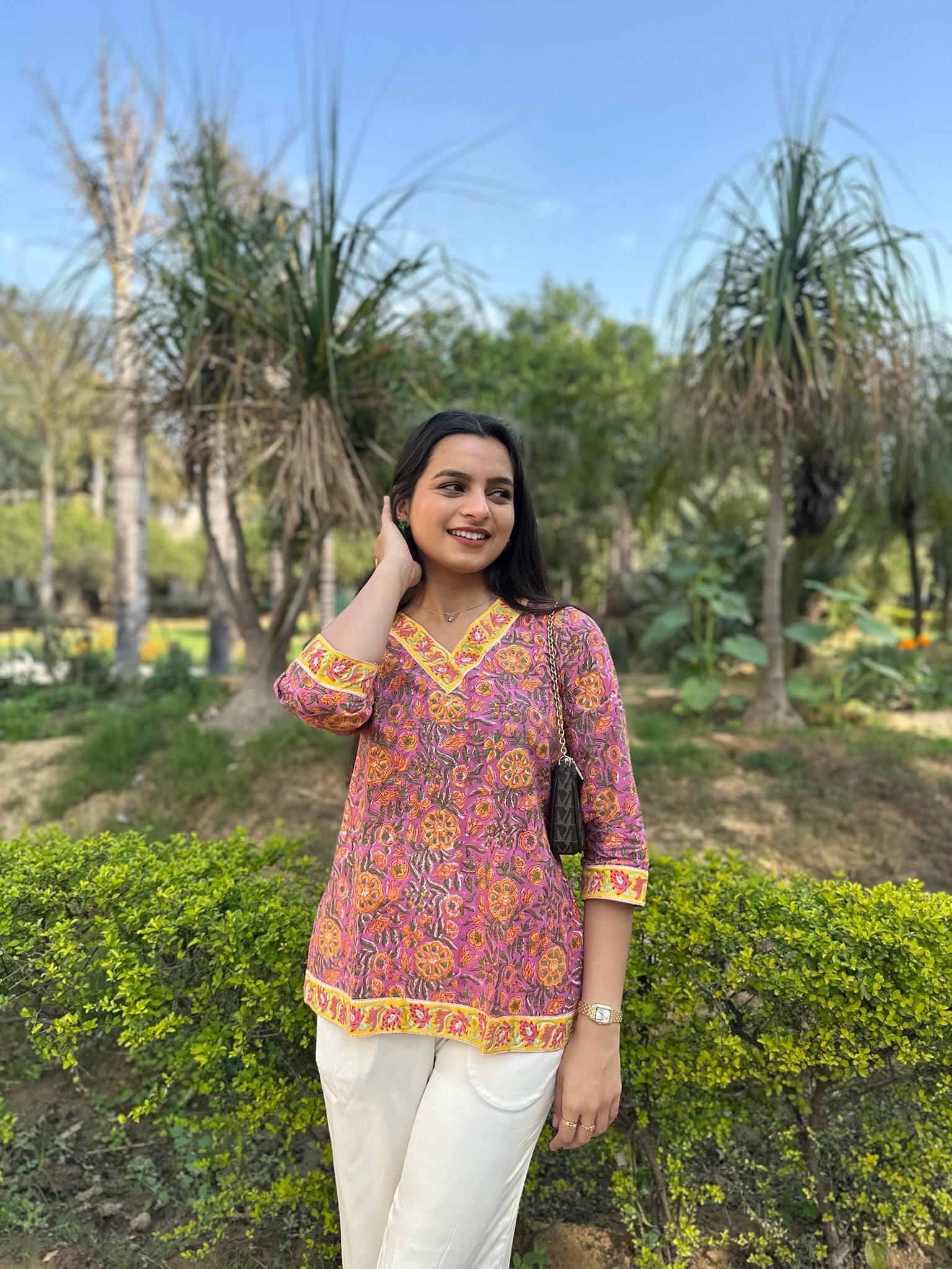 Guldasta Short Kurti