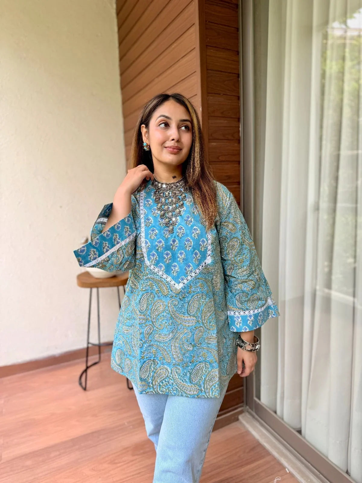 7 Ways to Style a Short Kurti with Jeans Without Looking Boring