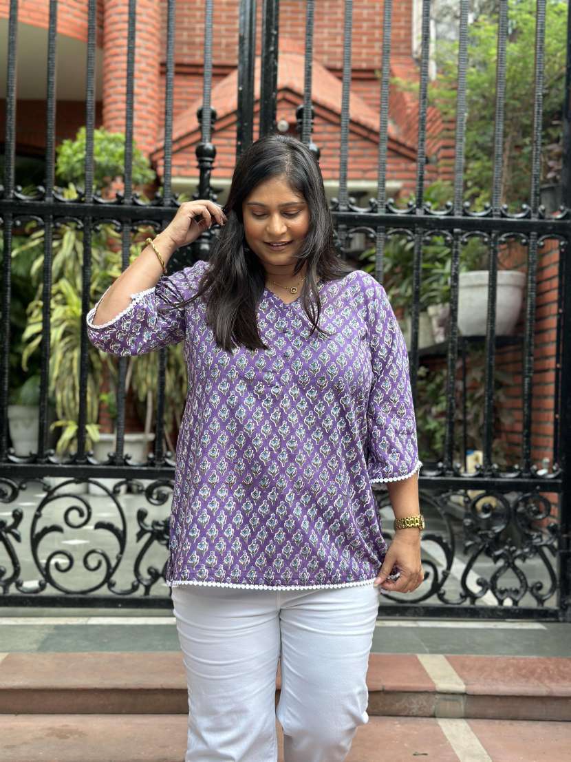 Womens Kurta - Buy Designer Kurtas And Kurtis for Women Online in India |  Indya