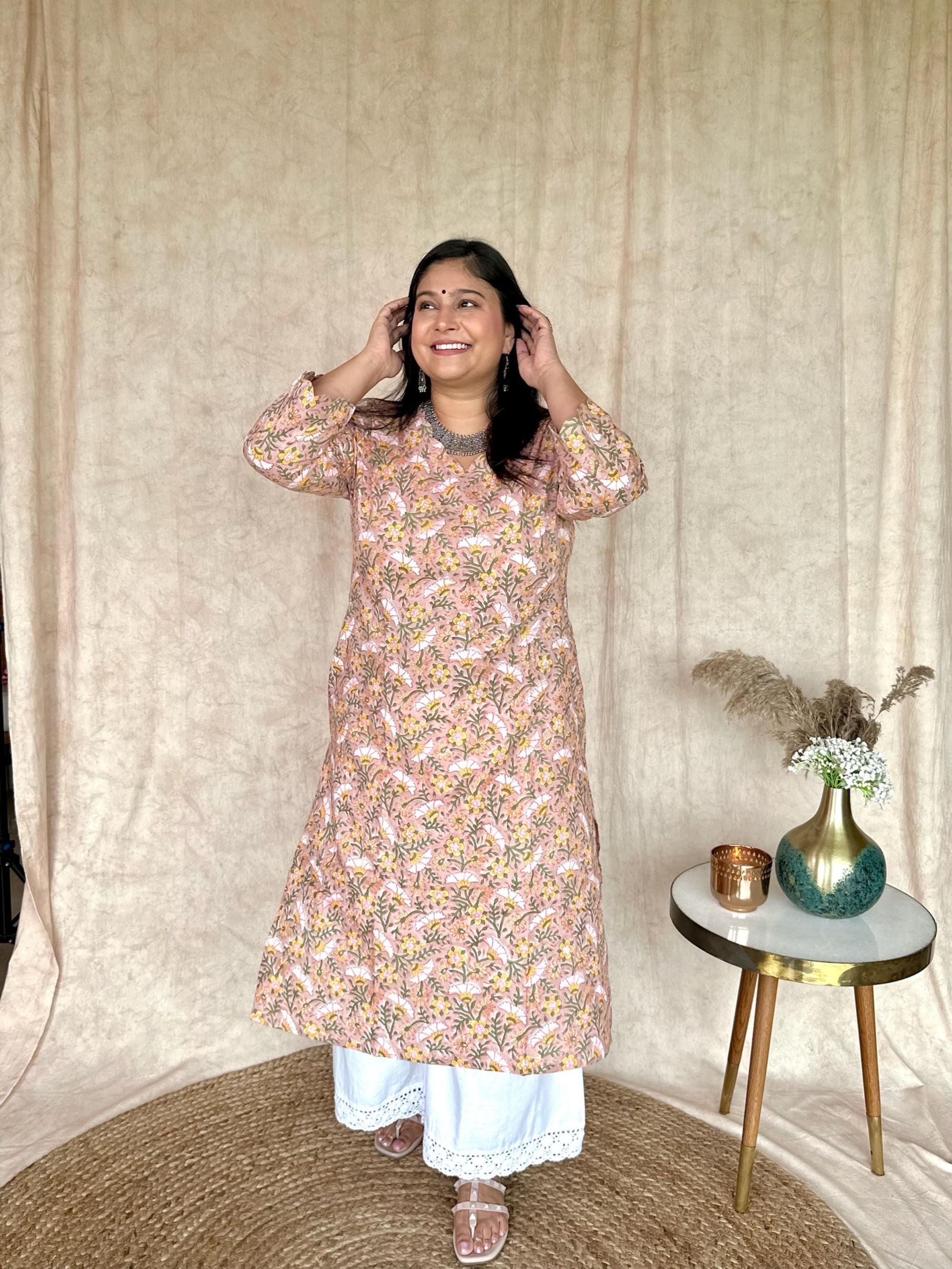 Clam Shell Block Printed Long Kurta