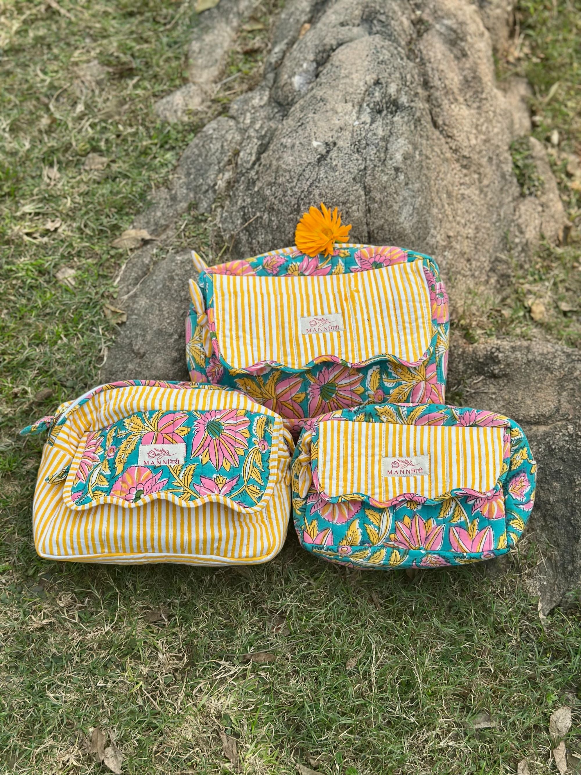 Oak Yellow Essentials Bag Set