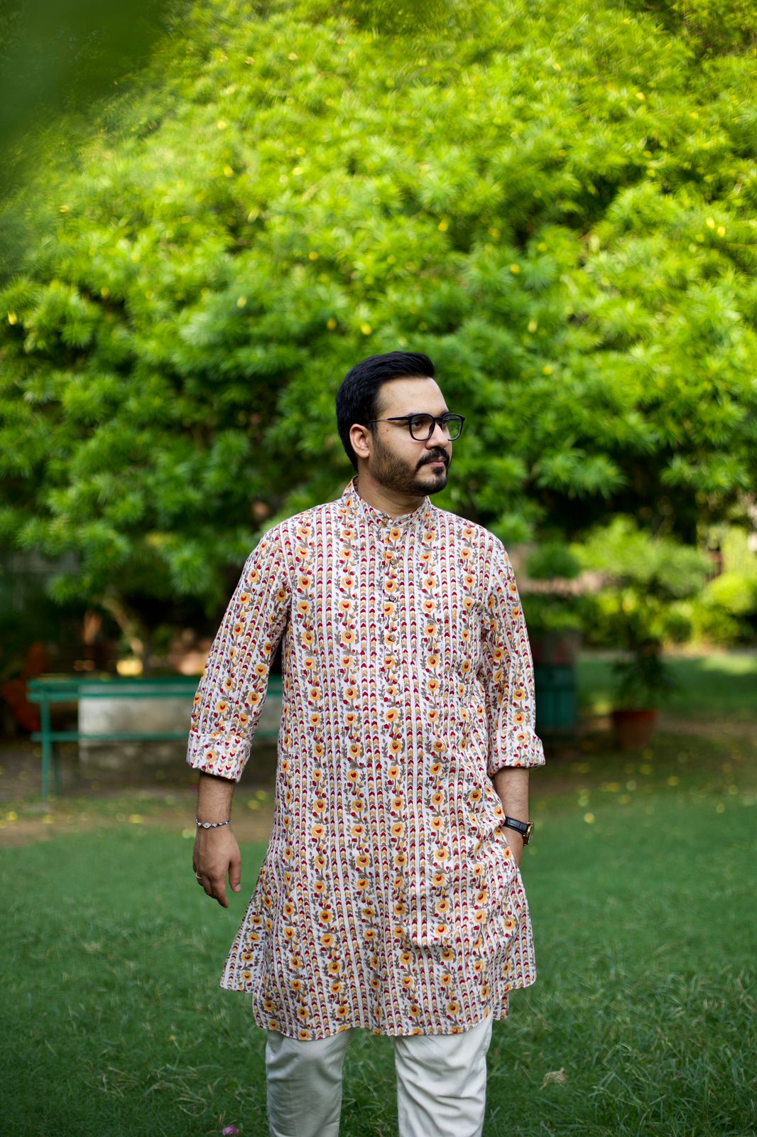 Men Yellow & White Printed Straight Kurta