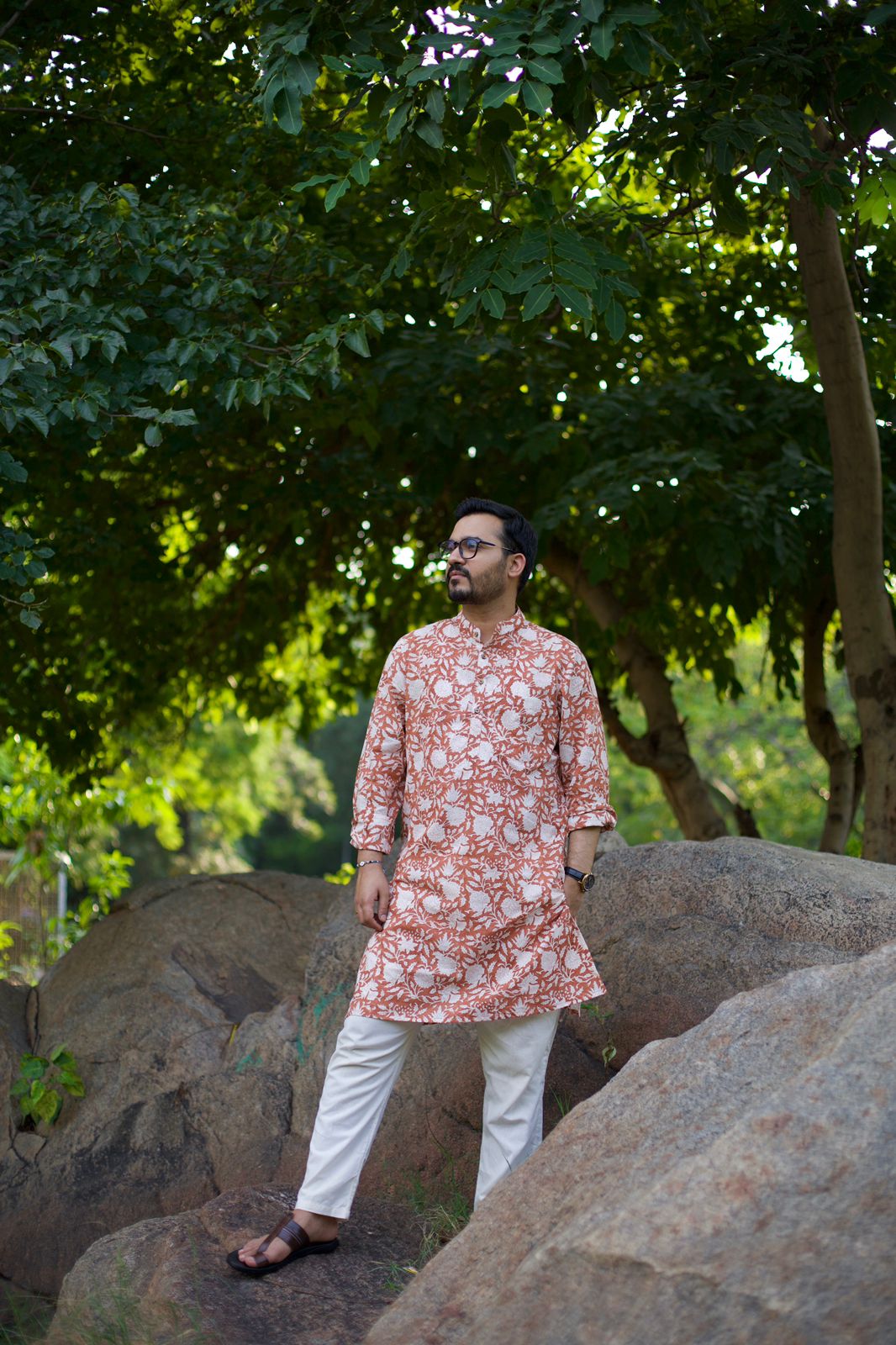 Men Wood Brown Floral Printed Straight Kurta