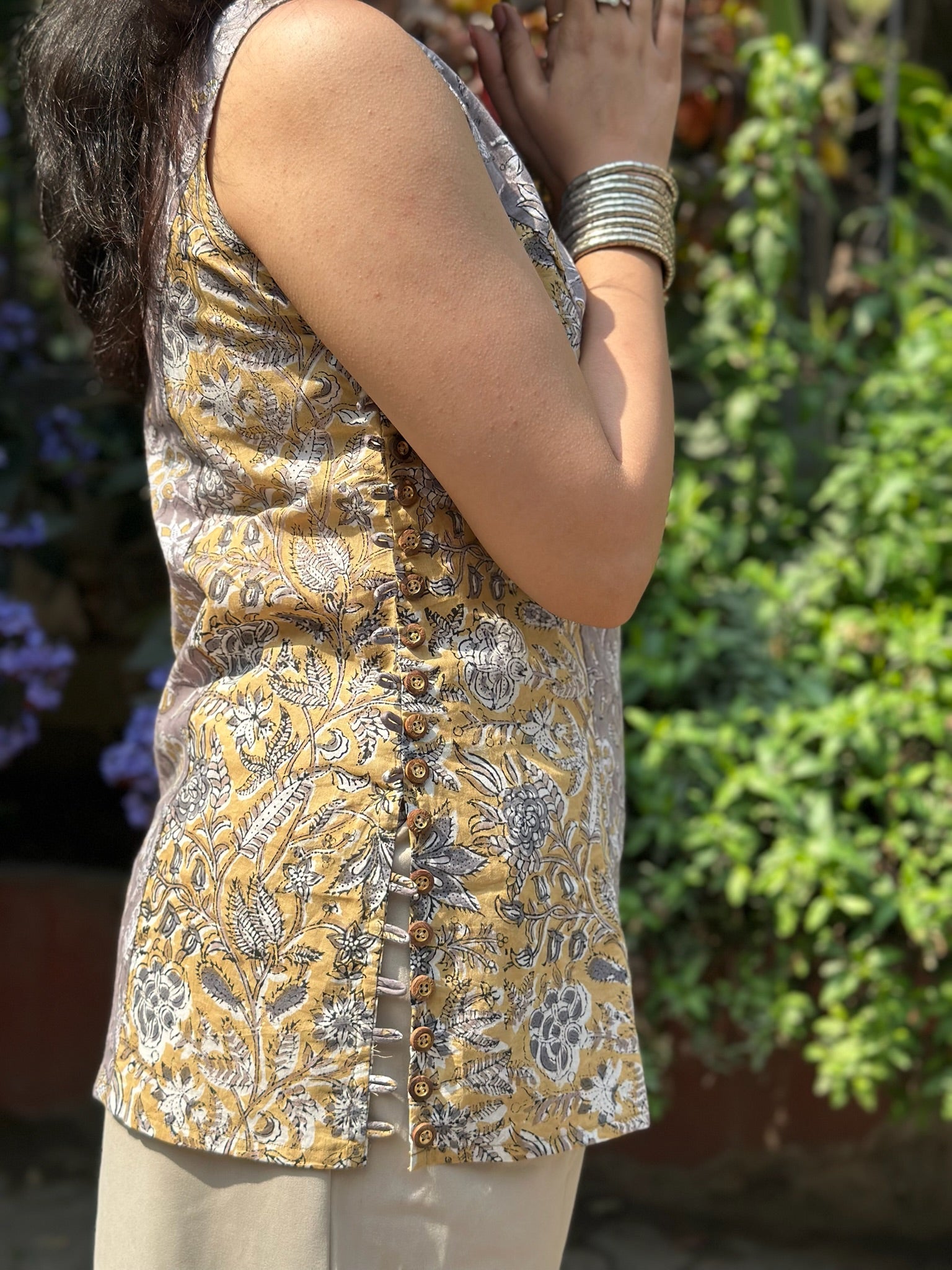 Peppercorn Halter Short Kurti