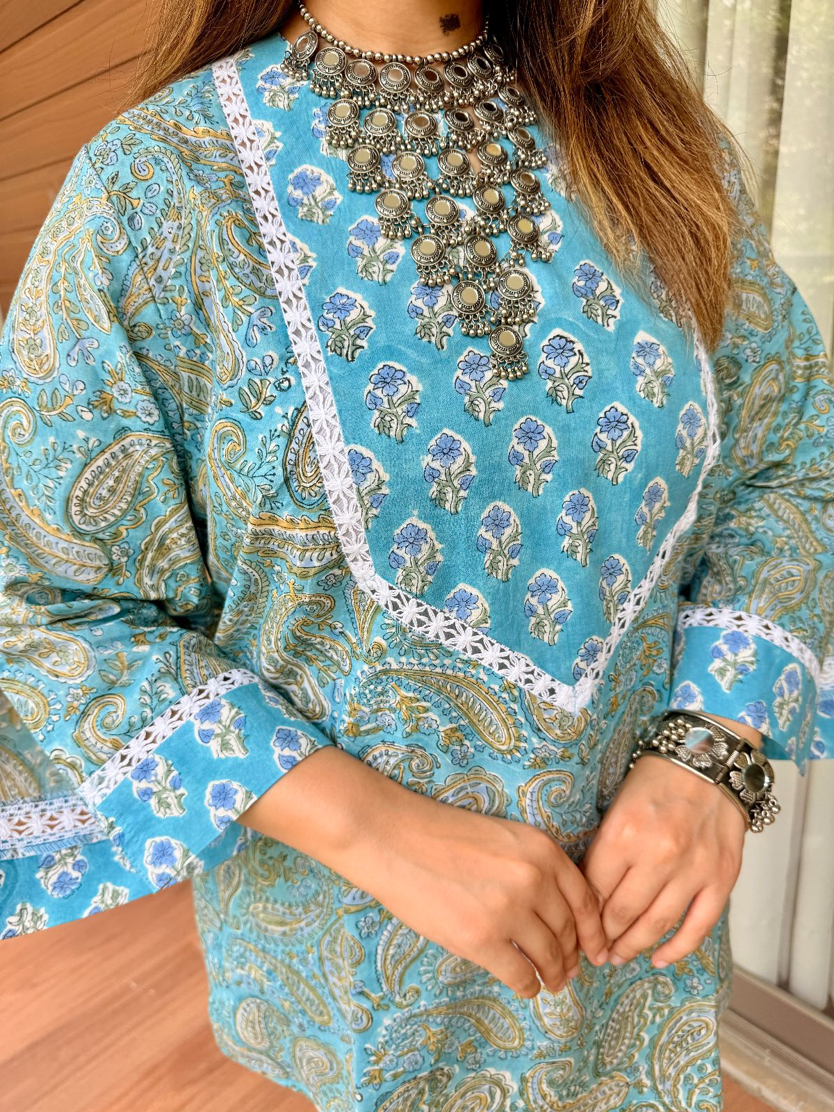 Neelpari Yoke Lace Short Kurti