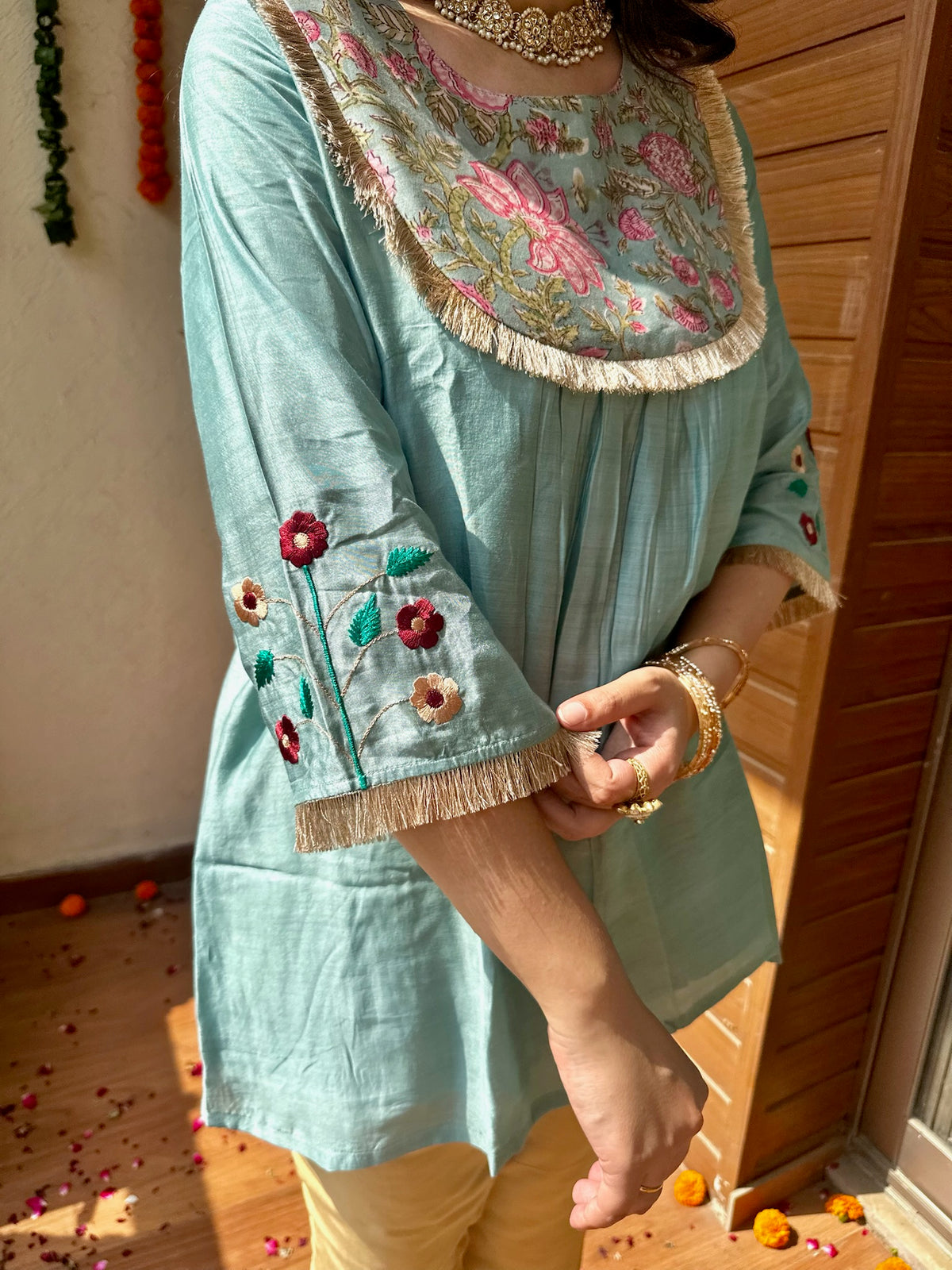 Firoza Yoke Short Kurta Set