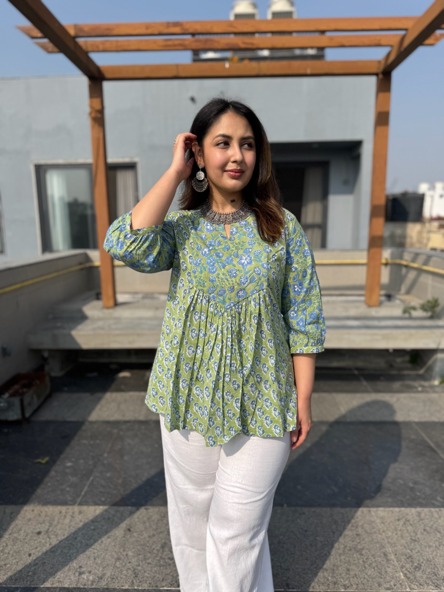 Turq Petal Gather Short Kurti