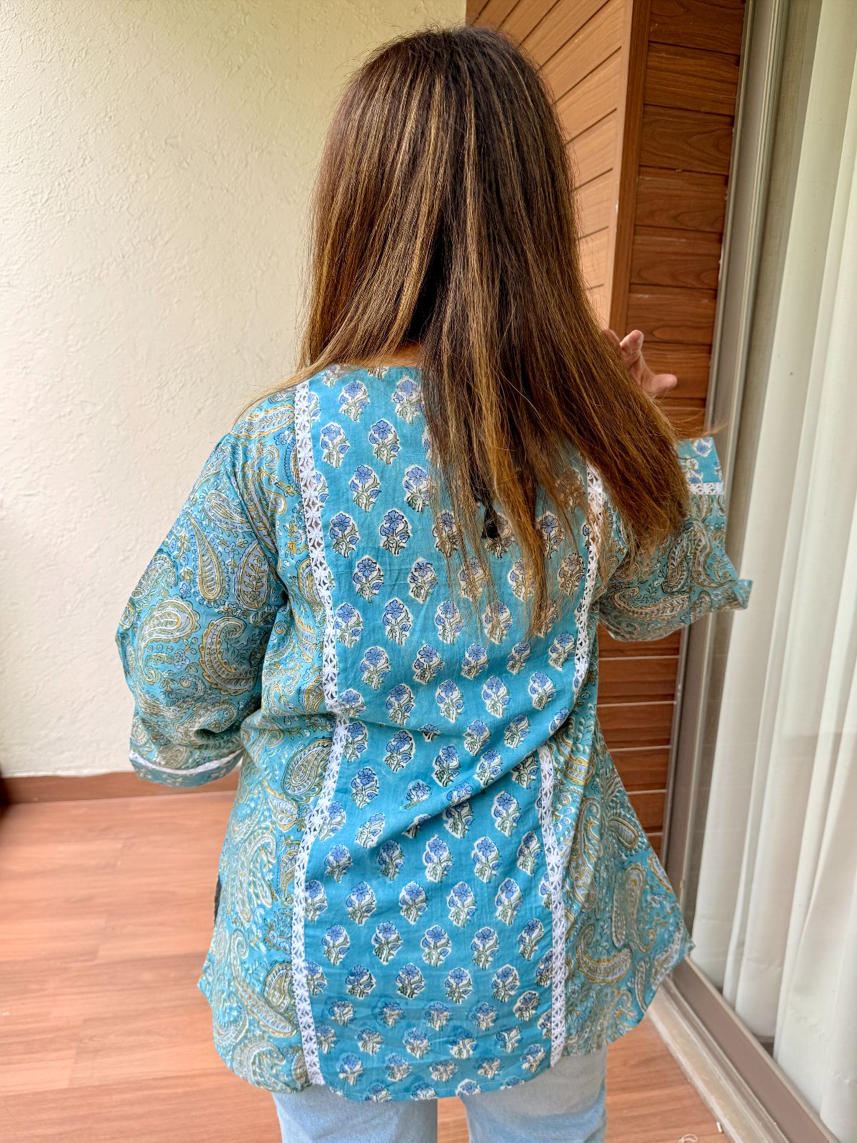 Neelpari Yoke Lace Short Kurti