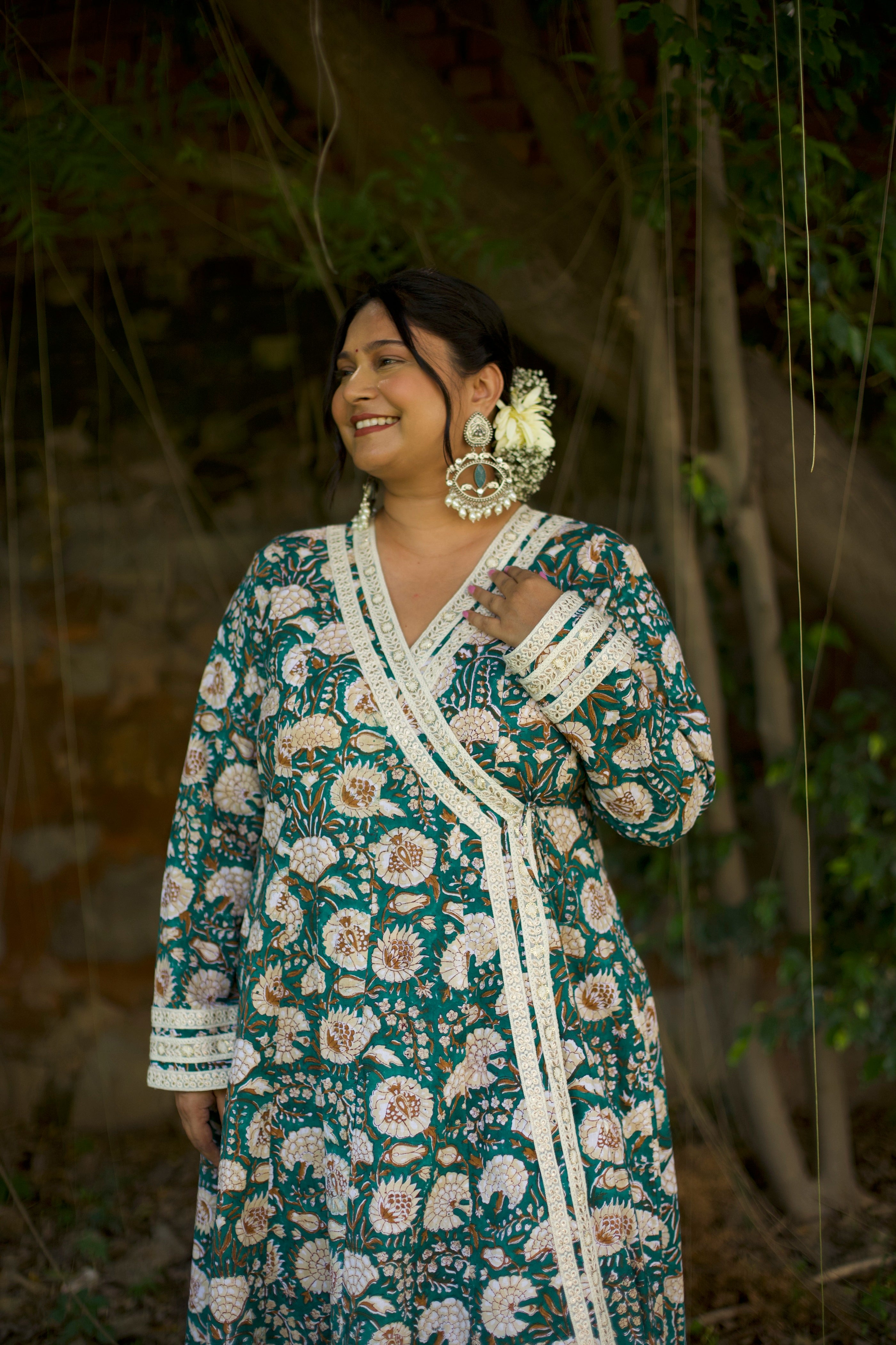 Gul Green Angrakha kurta