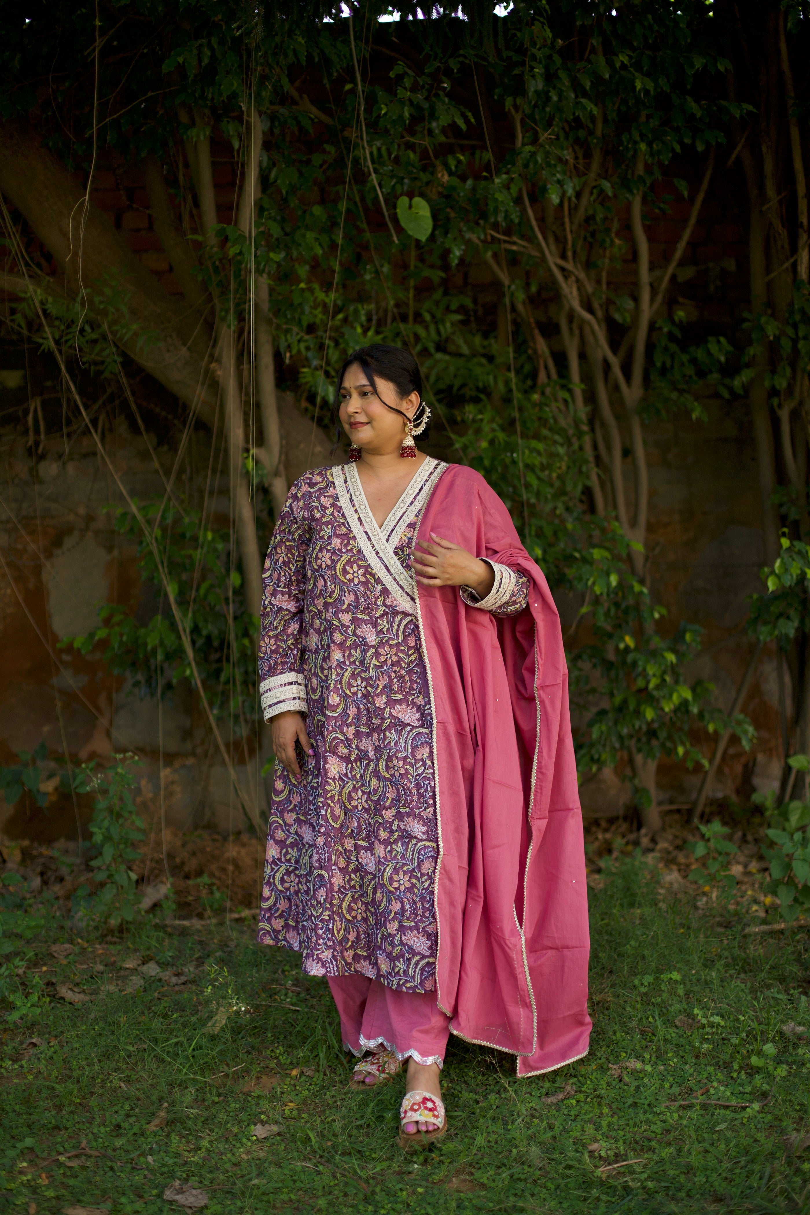 Gul Mauve Angrakha kurta