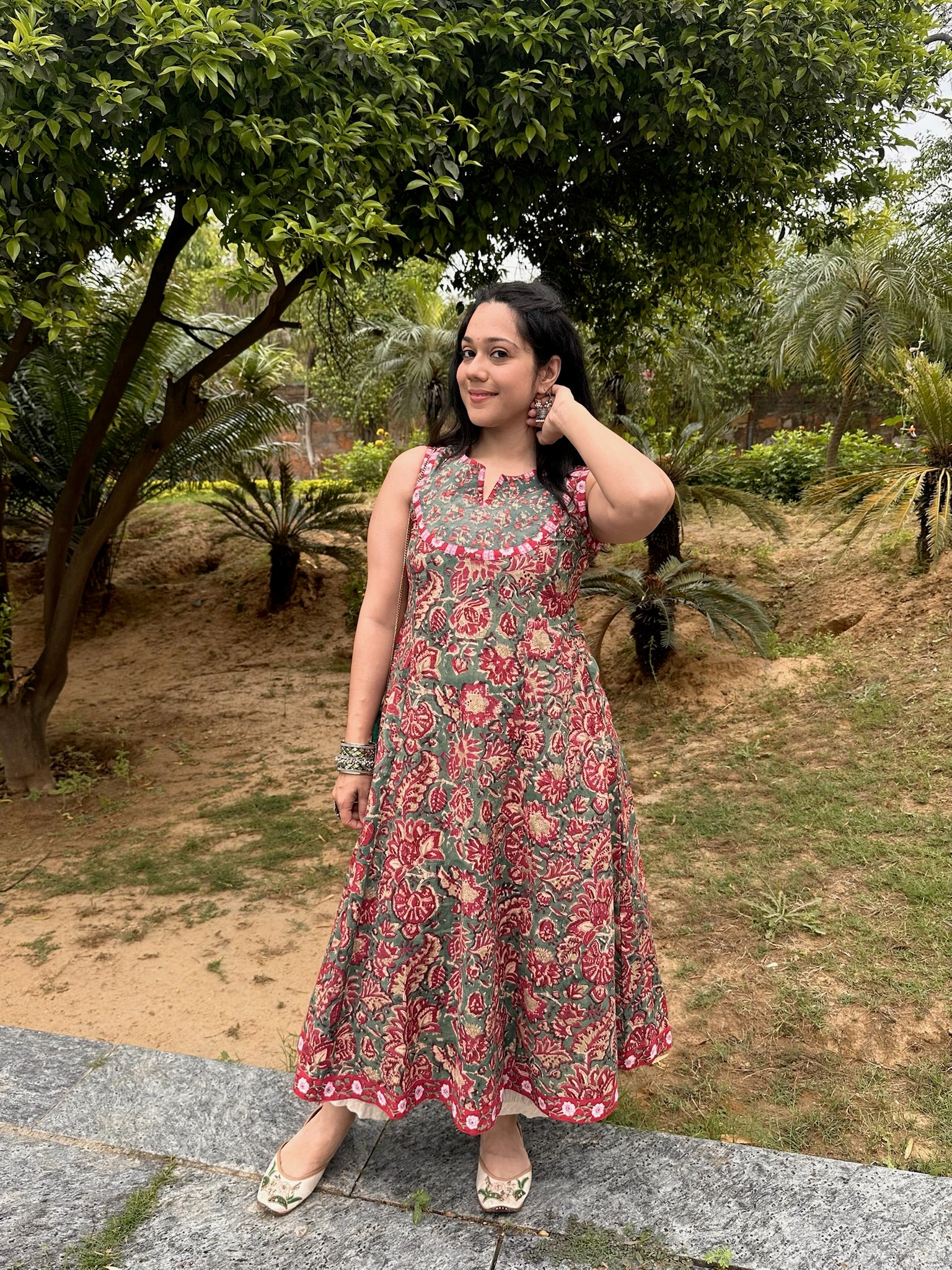 Cadmium Green Yoke Sleeveless Anarkali