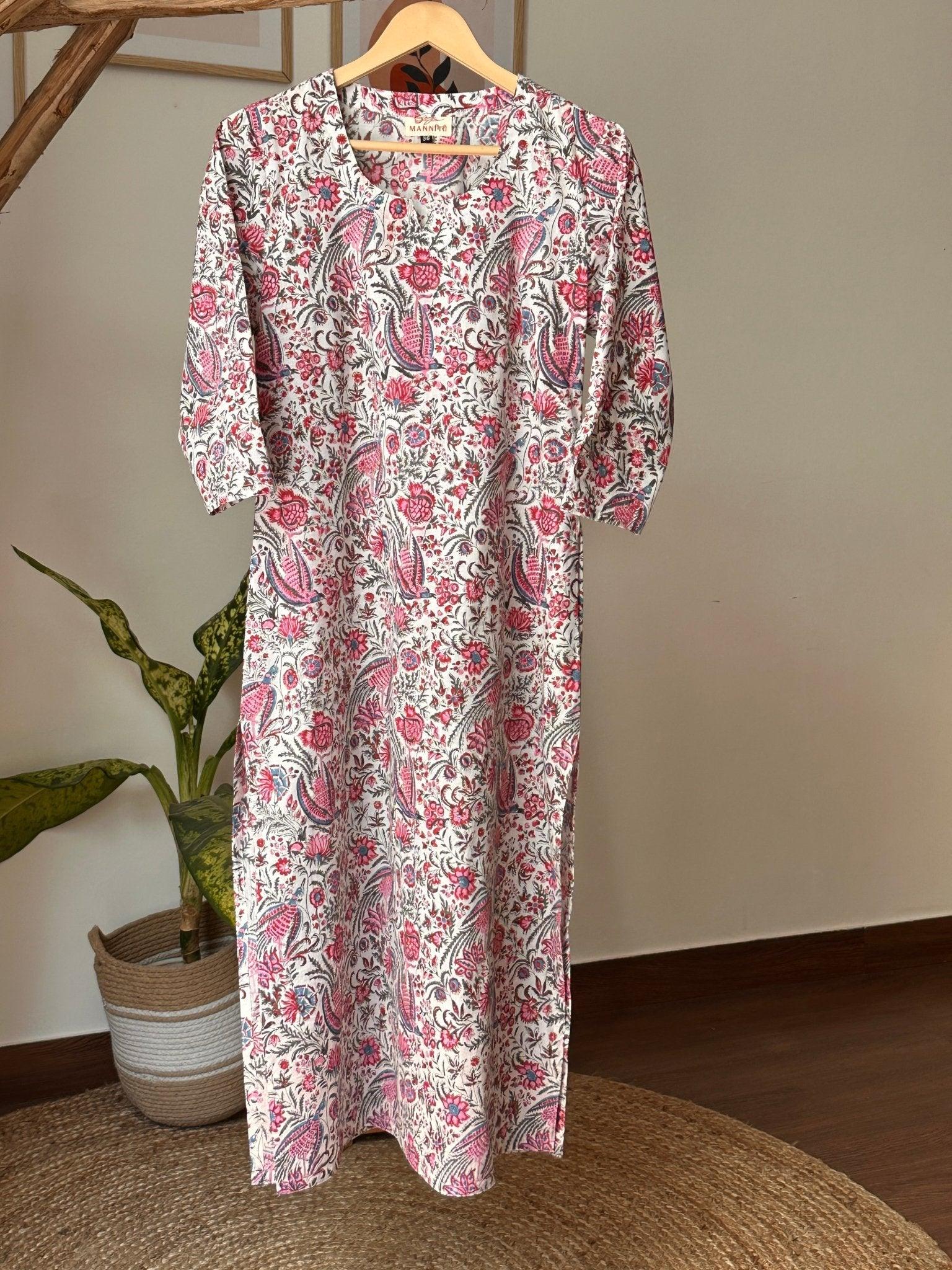 Cloud White Long Kurta - Mannगिरी