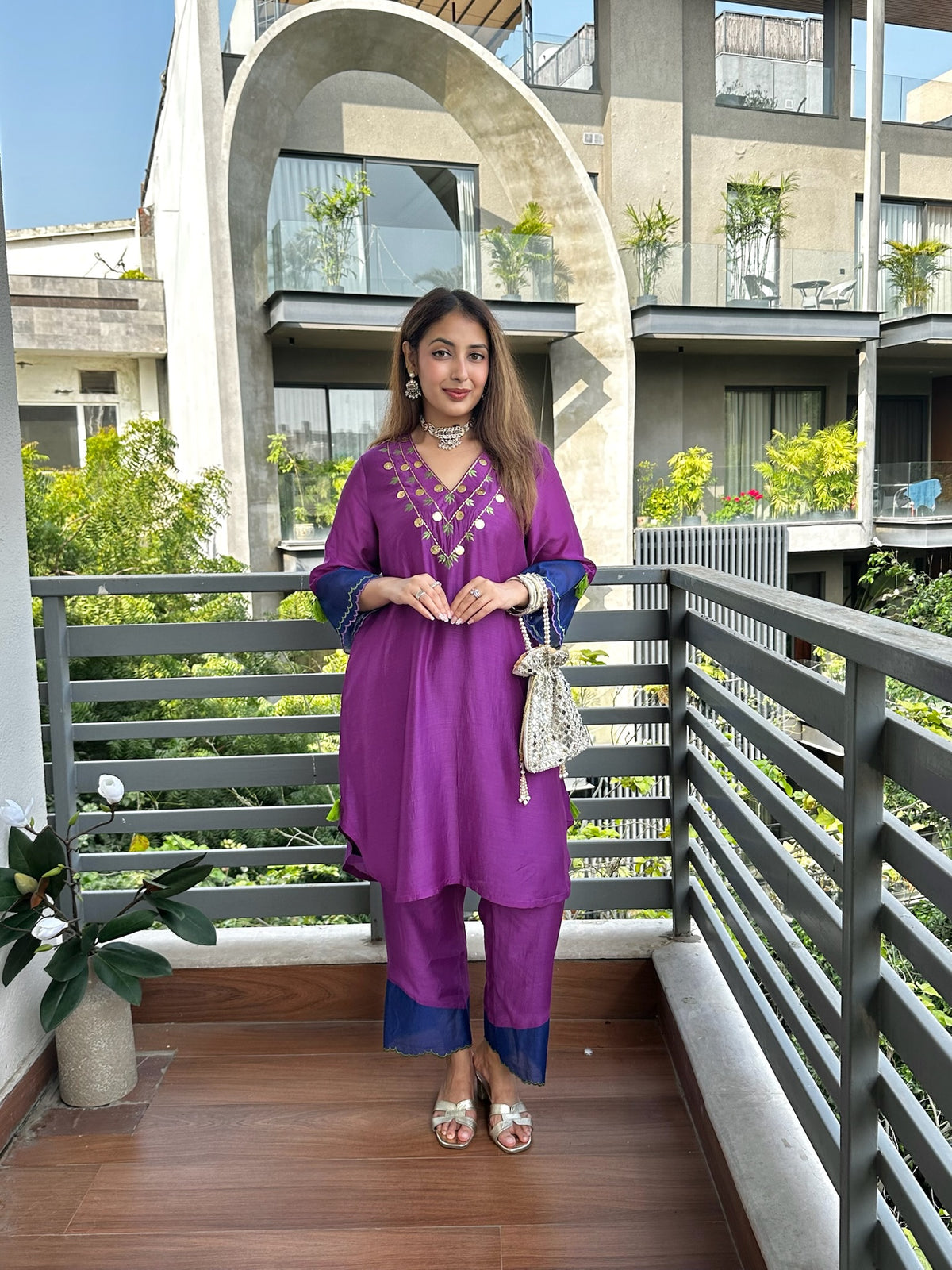 Gulnaar Solid Embroidery Set
