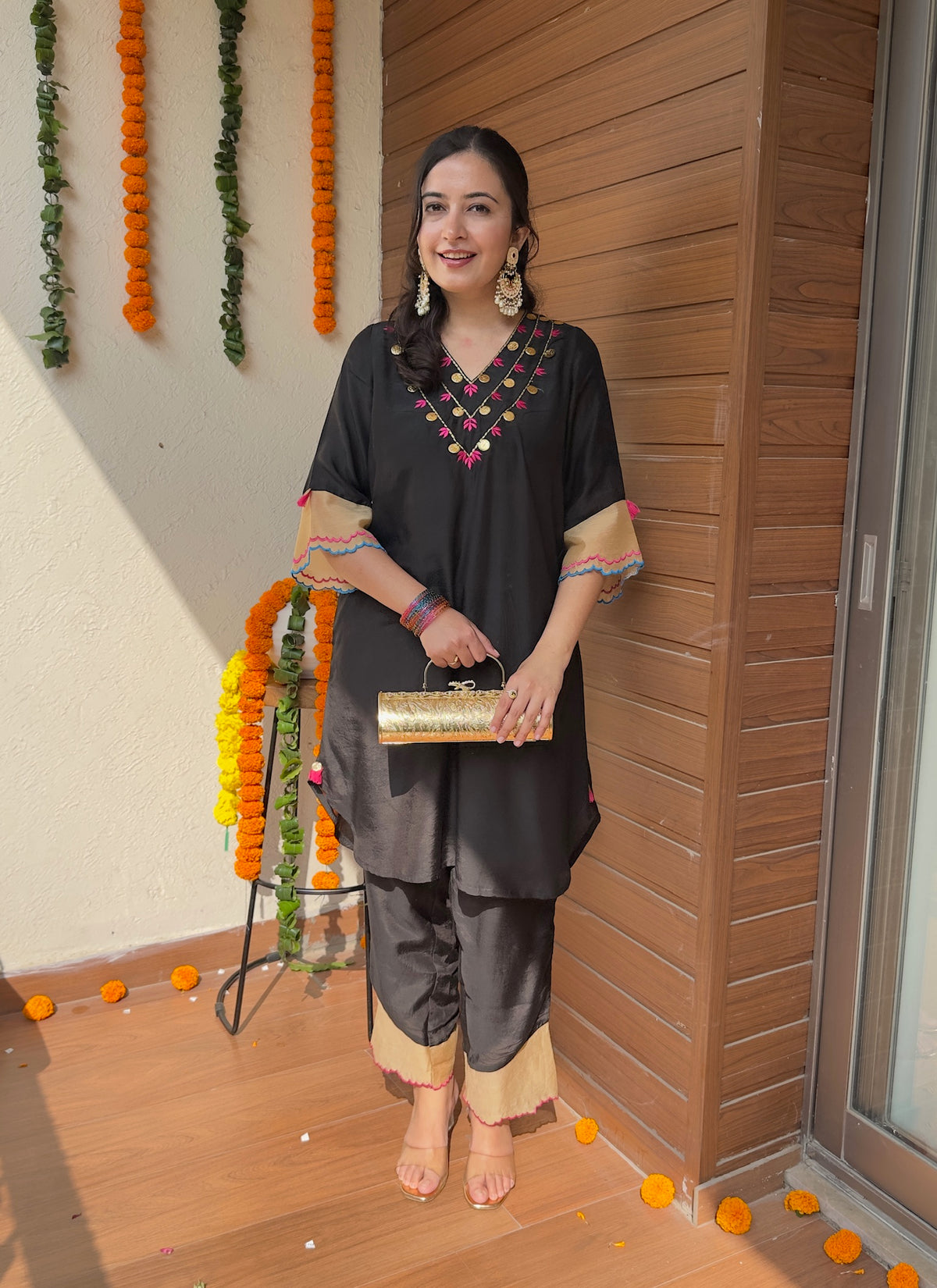 Kaala Teeka Solid Embroidery Set