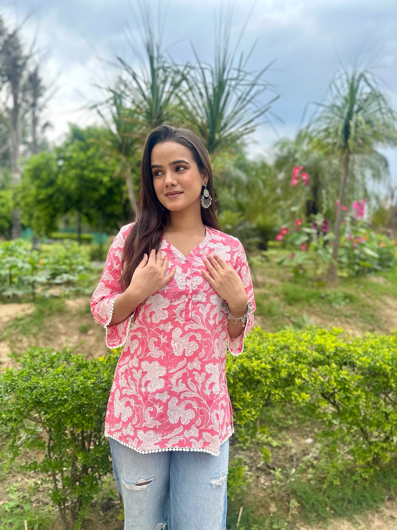 Kolkata Lace Short Kurti