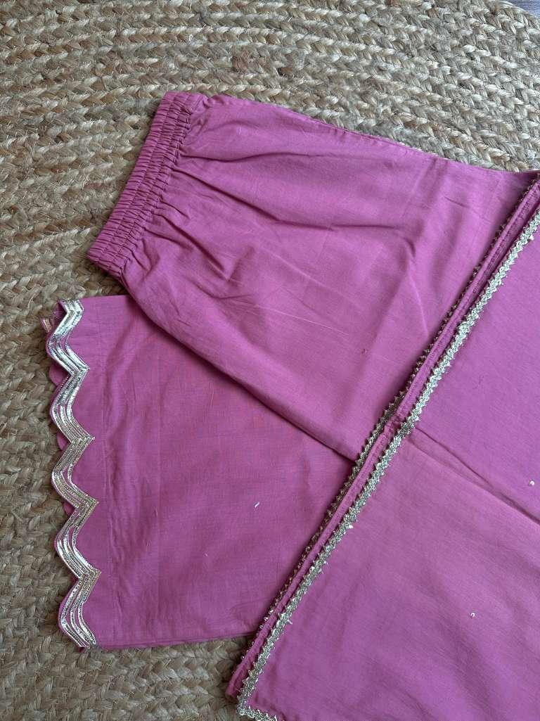 Magenta Pink Pant - Mannगिरी