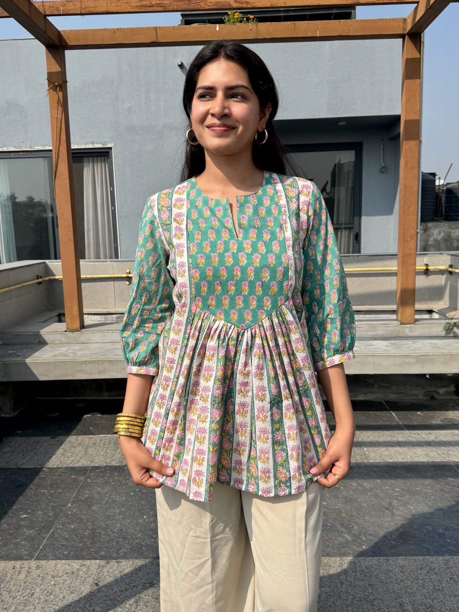 Turq Pink Bud Gather Short Kurti